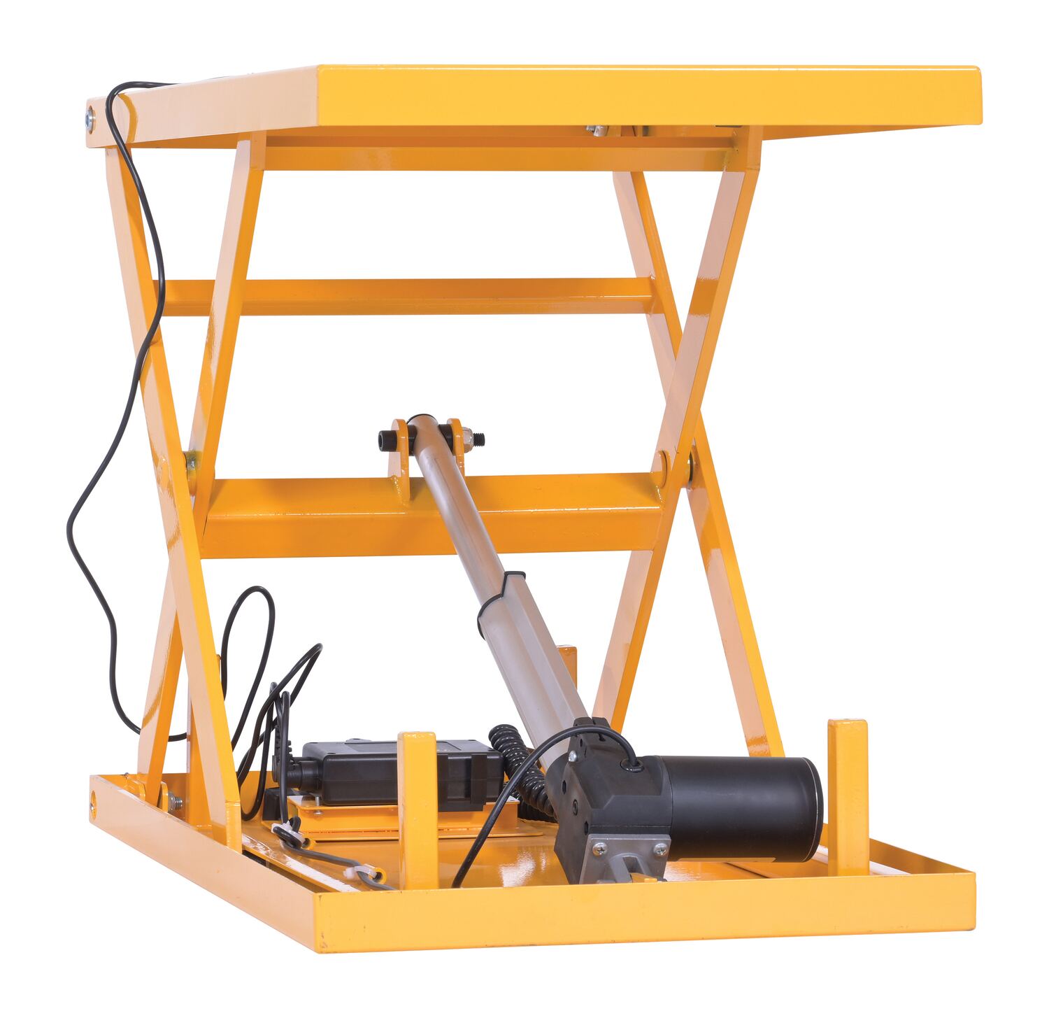 Mesa elevable con actuador lineal instalado en la estructura